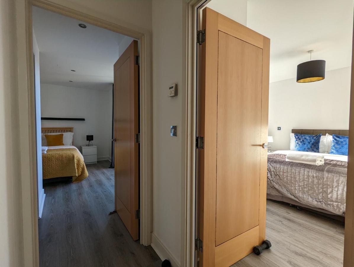 Bankside By Wycombe Apartments Хай Уикъмб Екстериор снимка